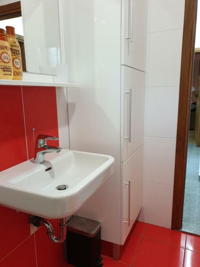 Apartman Max 2 Biskupec Zelinski ภายนอก รูปภาพ
