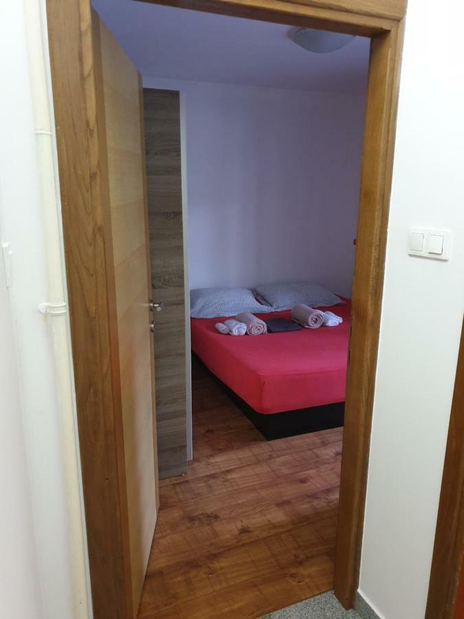 Apartman Max 2 Biskupec Zelinski ภายนอก รูปภาพ